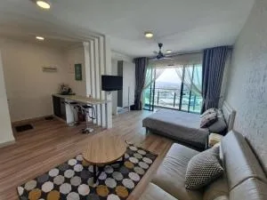 MHB 30 SUlTE EVO SOHO BANDAR BARU BANGI FREE NETFLIX AND WIFI - 班吉