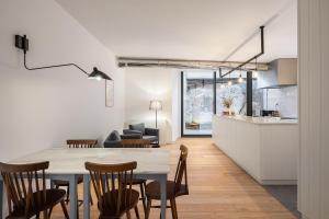 Loja Sr Costa by Casas com Estória Boutique Houses