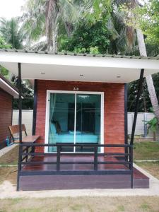 Phumiphat resort Koh Mook