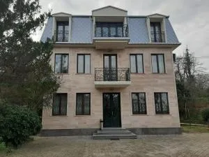 Lasha Guest House - 马钦加里