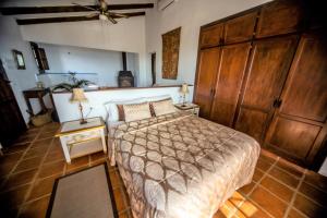 Deluxe Bungalow with Jacuzzi  room in La Fuente del Sol Hotel & Spa
