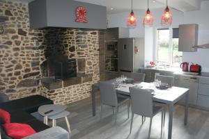 A 20 kms du Mont St Michel, Charme à la campagne