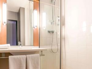 Hotels ibis Quimperle : photos des chambres