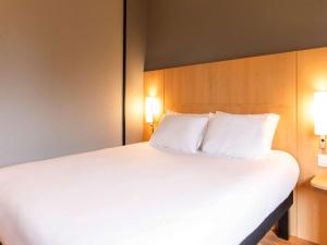Hotels ibis Quimperle : photos des chambres