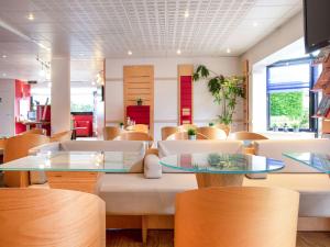 Hotels ibis Quimperle : photos des chambres