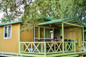 Campings Camping les Cigales : Chalet 2 Chambres