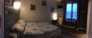 Hotels Hotel Bernieres : photos des chambres