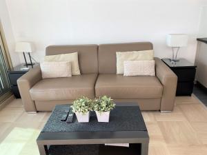 SEA FRONT - panoramic sea view studio with terrace