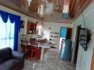 Casas de Campo Las Pavitas Cottages "Red Frog"