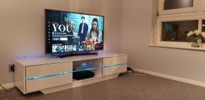 amazing apartments - Annandale St near The Playhouse - Free Parking