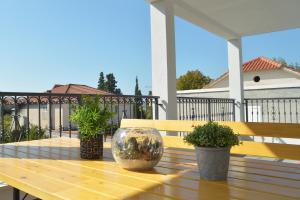 NEW Apartments 9 minutes from Split airport