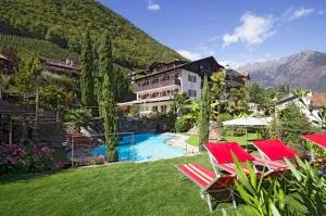 Hotel Sonnenhof - Naturno