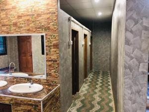 The Best Hostel Koh Payam