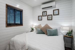 Stunning CargoHome Near Waco, Magnolia and Baylor