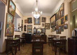 Gutsa Artists Mini-Hotel