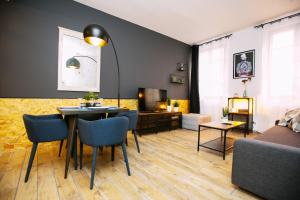 Appartements 2 pieces avec patio dans le centre de Toulon : photos des chambres