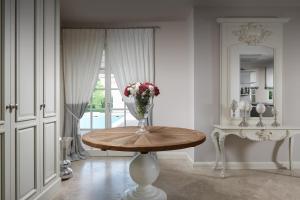 Villa Celeste by Villas Borghetto