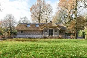 Boshuis 16p - Elspeet