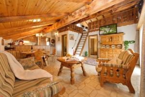 4 star Апартамент Touring Galerie Грехен Швейцария