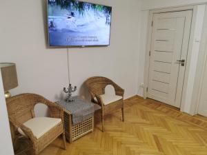 Flora Residence Parliament