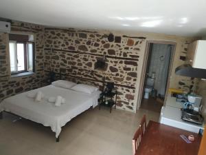 Marianthis Stone House