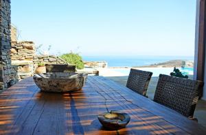 Traditional stone villa with a swimming pool, sea view and large terrace, ideal for a fami Kea Greece