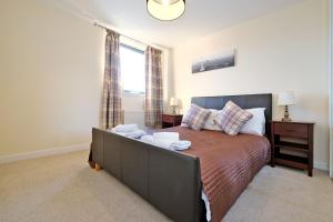 OrangeApartments Riverside Drive,5 Minutes from City Centre
