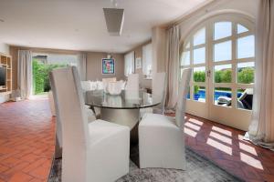 Villa Pia by HMZ Villas