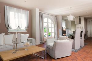 Villa Pia by HMZ Villas