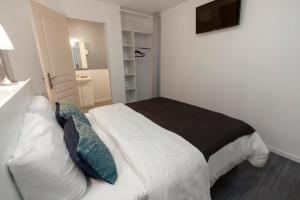 Hotels Hotel Le Lys : Chambre Double Deluxe