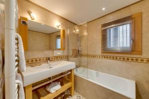 Hotels La Galise : photos des chambres