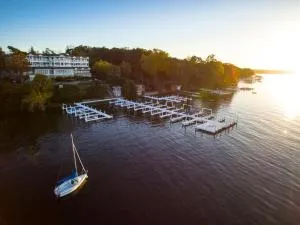 The Geneva Inn - بحيرة جنيف