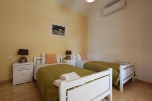 Eftyxia apartments Corfu Greece