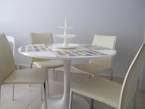 Athenian apartment with garden, near metro station Chalandri Nu 3