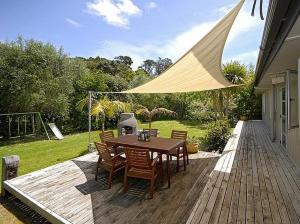 Hibiscus - Matapouri Holiday Home