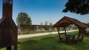 Pensjonat Bungalow Leccio trilocale 6 pax Bibione Włochy