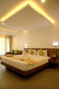 Silver Storm Resort Athirappilly