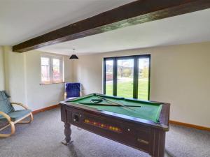 Spacious holiday home in Llandinam near River