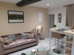 Appartements LE PETIT SAINT NICOLAS, EN PLEIN CENTRE VILLE : photos des chambres