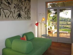 House With Garden And Sea View