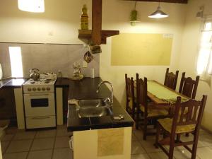 CASA A 6 CUADRAS PLAYA PUNTA MOGOTES, P6 PERS.