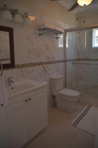 Ixoras Beach Apartments