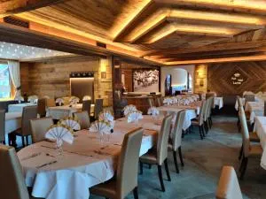 Hotel Laurino - 马津