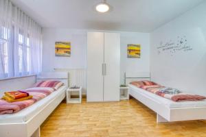 Ferienwohnung Adina & Nadine Günthner in Bondorf Kreis Böblingen