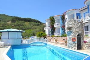 Dolphin Apartments 2 Epirus Greece