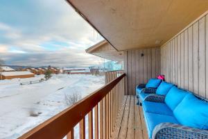 Two Bedroom House room in Mountain Time