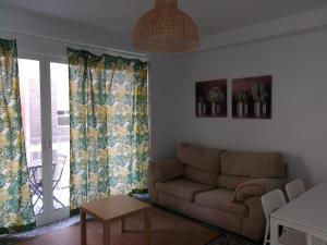 PISO CON VISTAS AL MAR