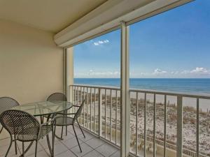 Three-Bedroom Apartment room in Summerchase by Meyer Vacation Rentals