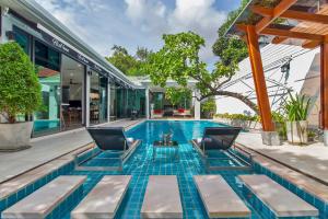 Stylish 2-Villa Combination by Hi At Home