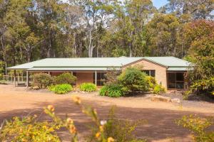 Mansfield Retreat - In Town - Margaret River